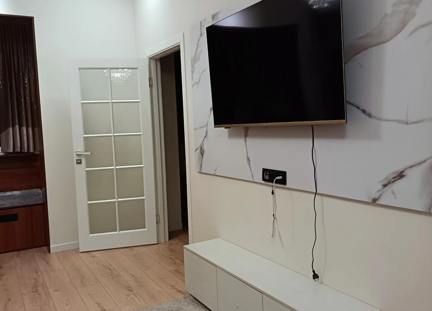 Room Three Almaty Apartment